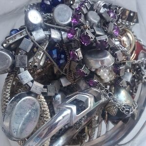 2 Pounds Craft Jewellery Grab Bag Mixed Broken For Repair Parts & DIY Projects